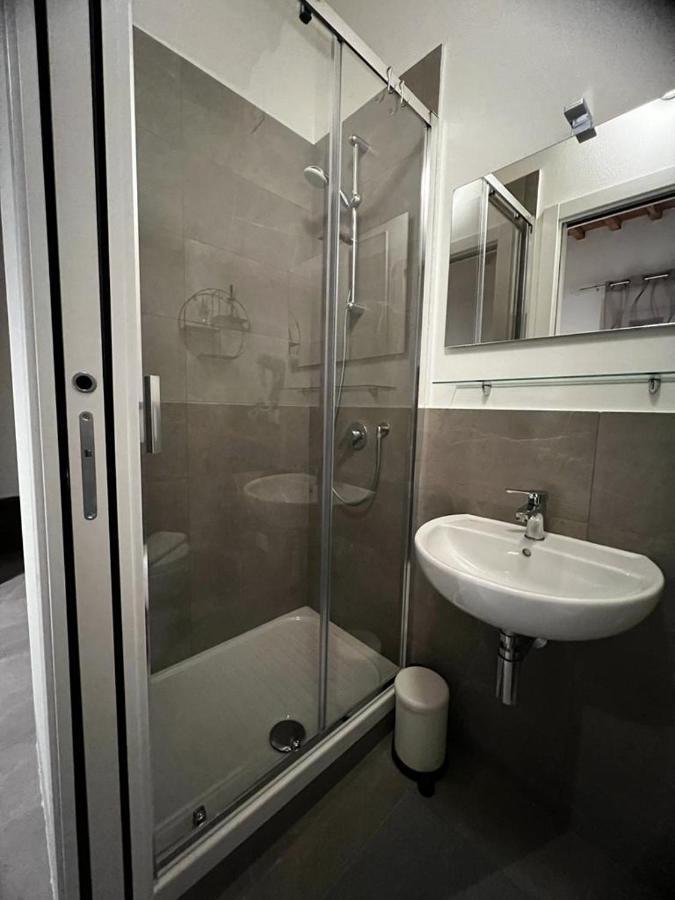 Casa Carducci 33 Bed & Breakfast Pisa Bagian luar foto