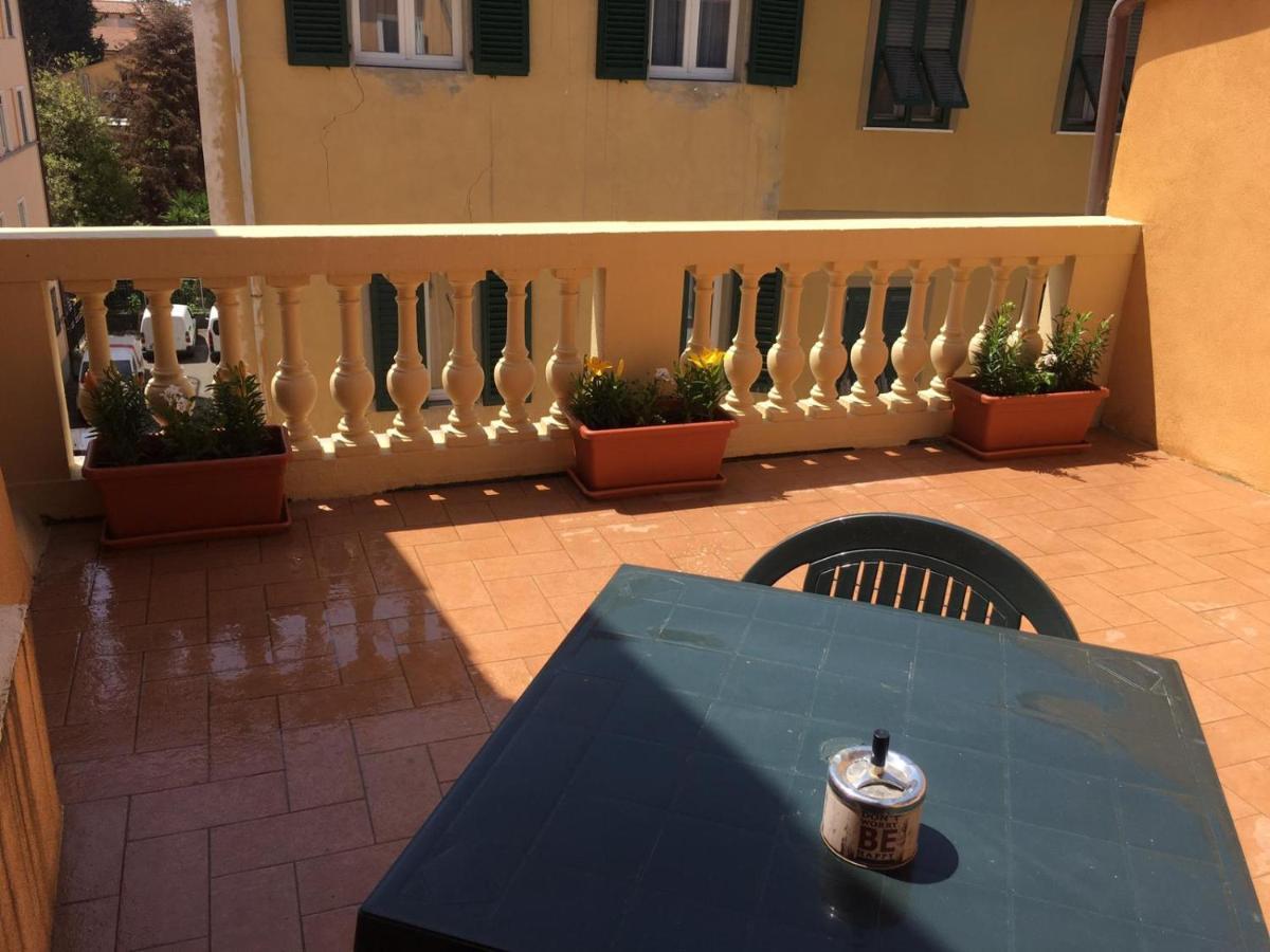 Casa Carducci 33 Bed & Breakfast Pisa Bagian luar foto